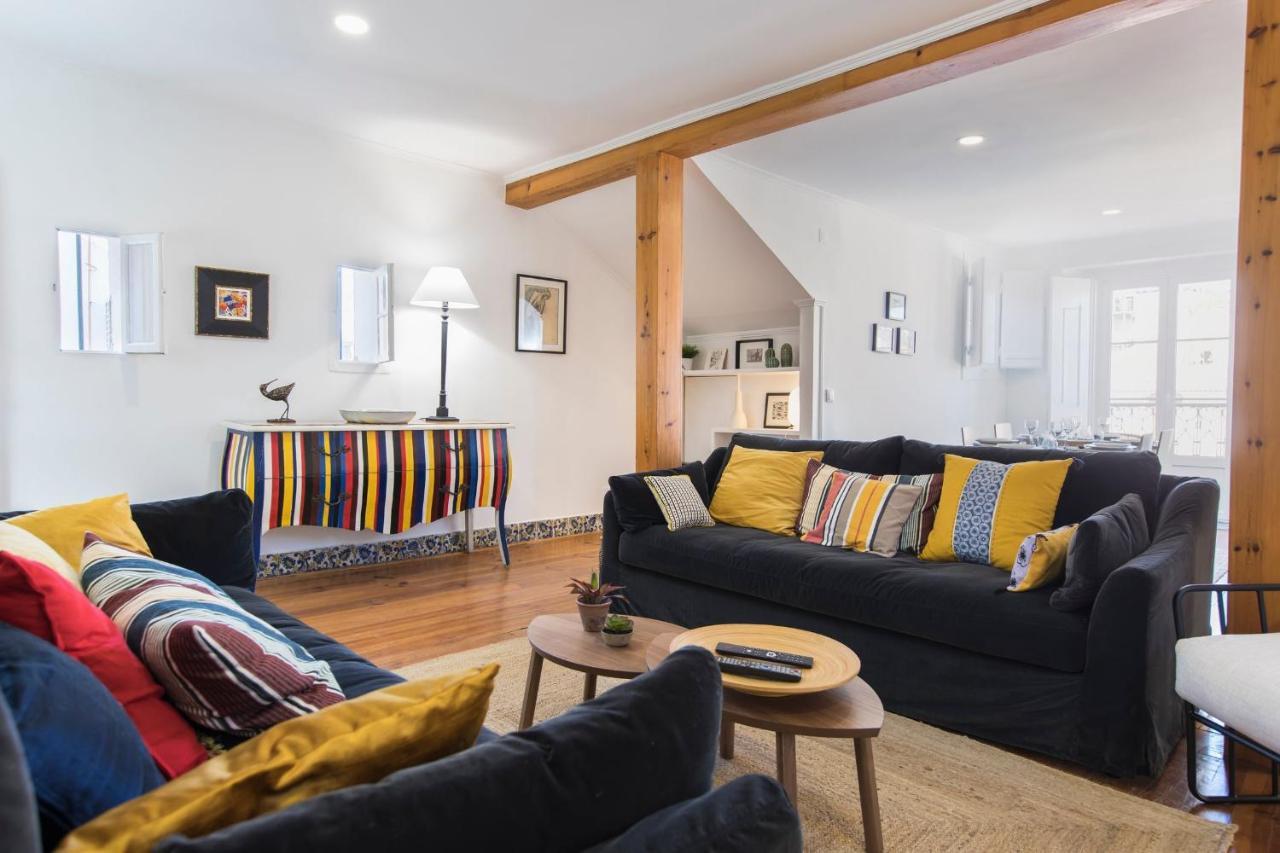 Lovelystay - Bairro Alto Terrace Wonder ลิสบอน ภายนอก รูปภาพ